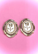 Luxe Bloom Pearl Cabochons-Large