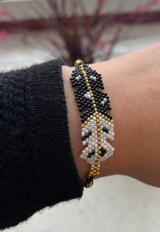 Gold Beaded Feather Bracelet