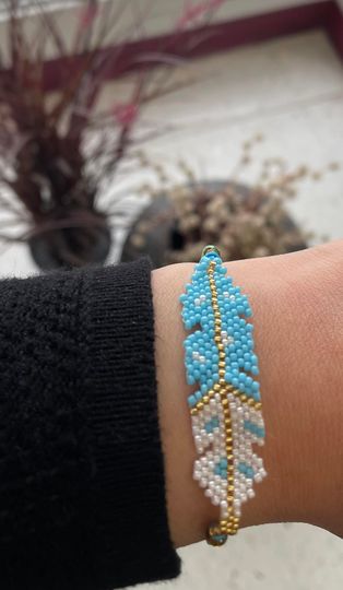 Gold Beaded Feather Bracelet